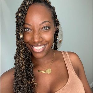 Meet your Posher, Megan